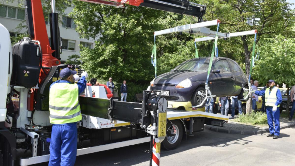 ridicare-masini_50879900