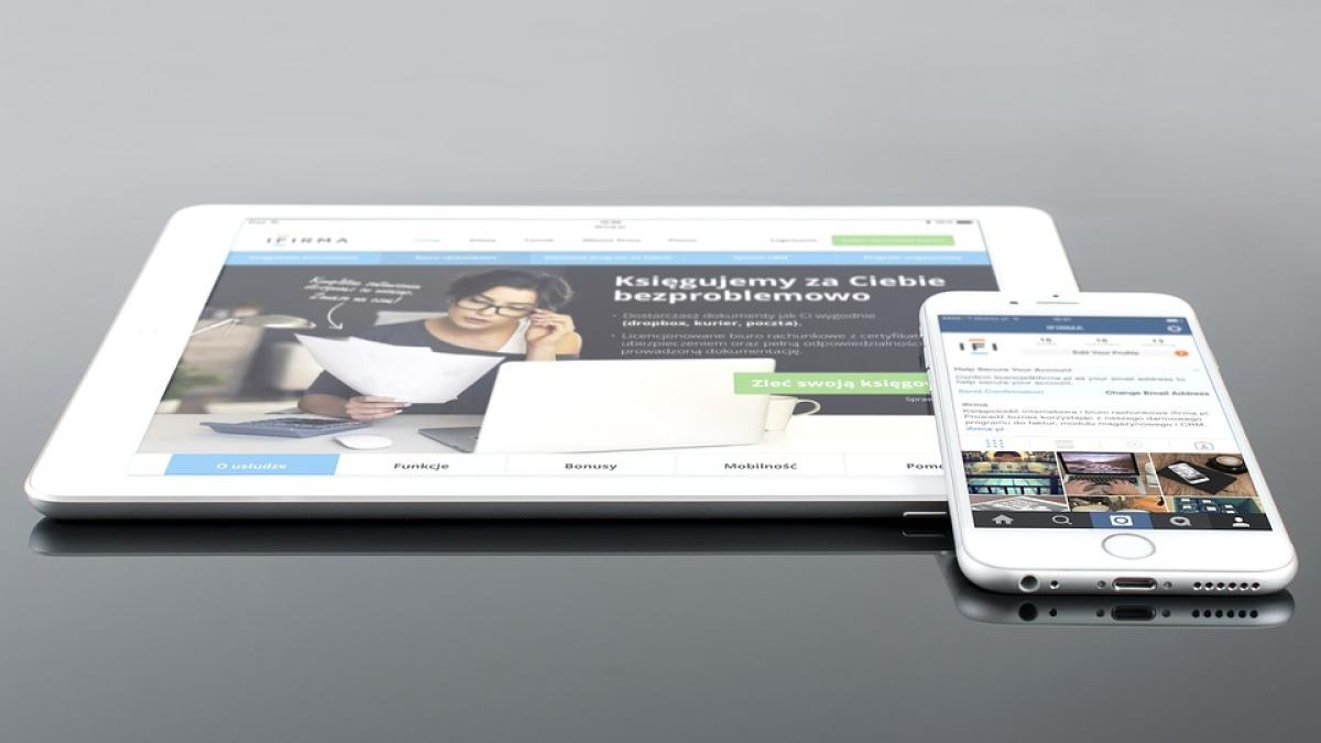 mockup-654585_960_720_28487200