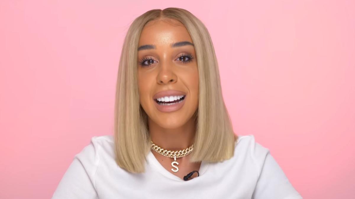 stefania_blonda_youtube_04040200