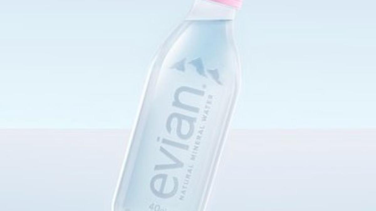 evian_apa_plata_54742300