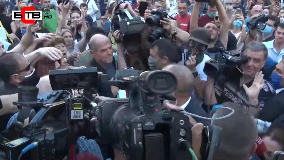 protest-bulgaria-in-favoarea-presedintelui_83397600