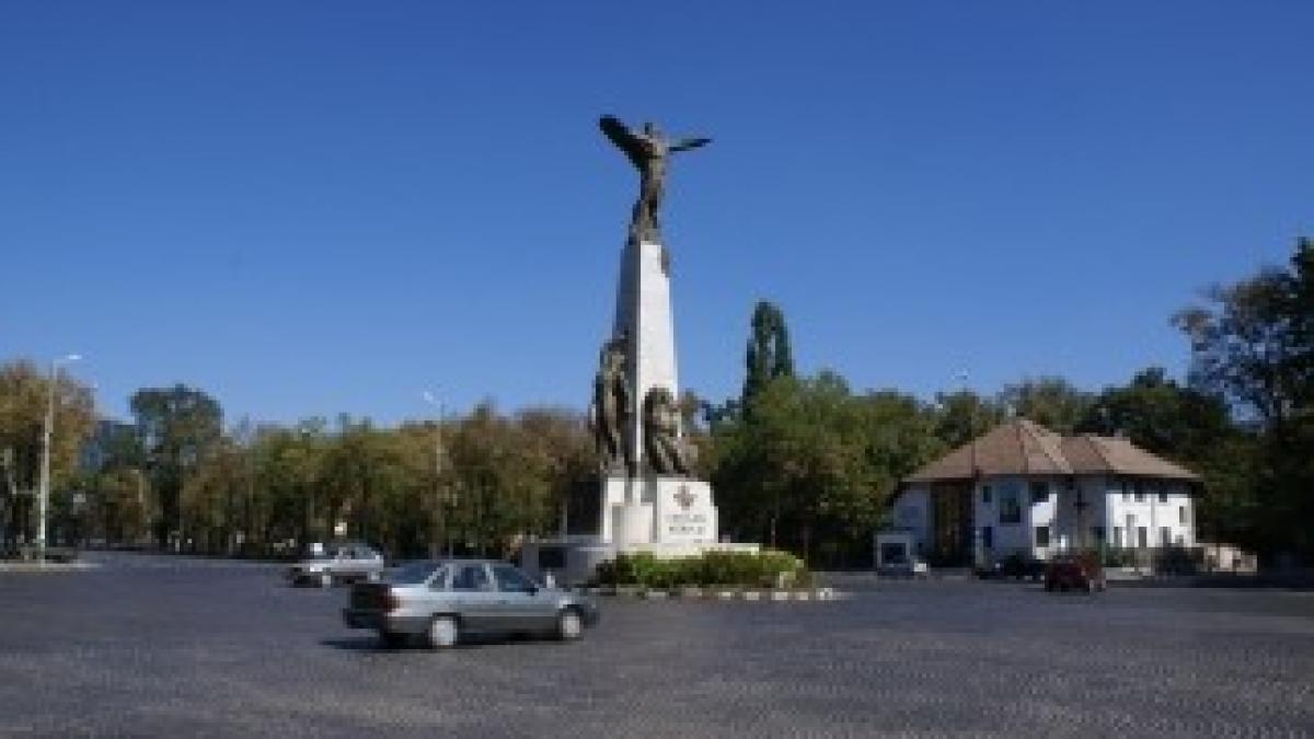 Statuia_Aviatorilor_Bucuresti