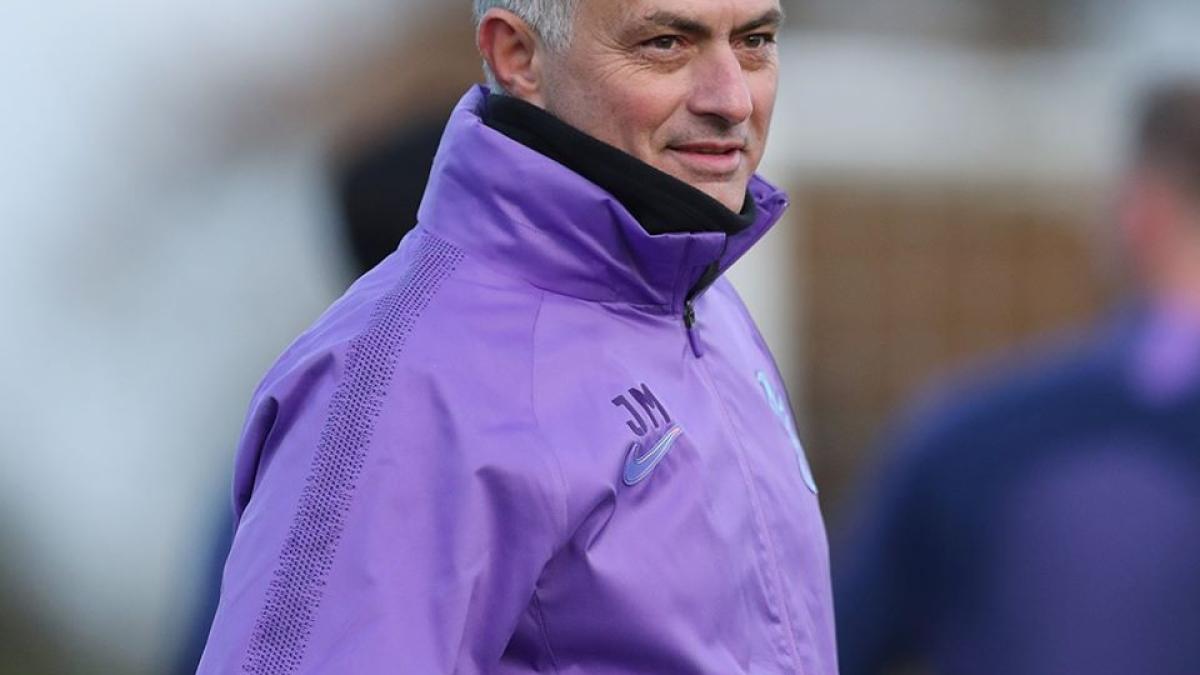 jose_mourinho_tottehnam_fb_2_89419700