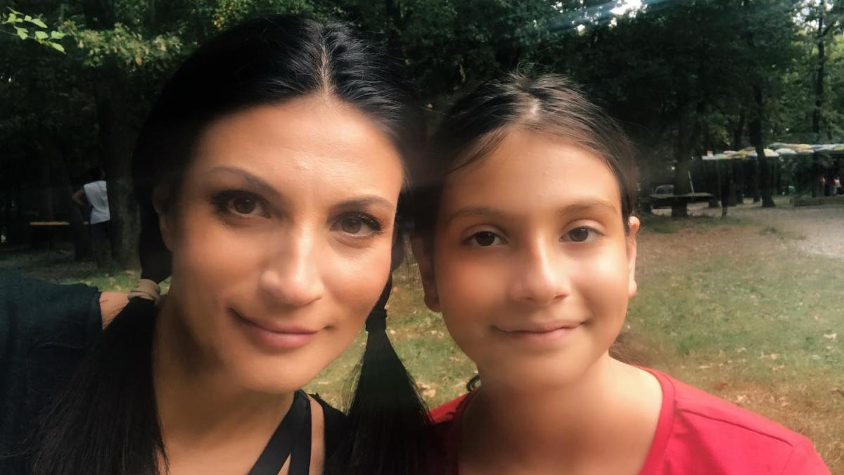 ioana_ginghina_68110700