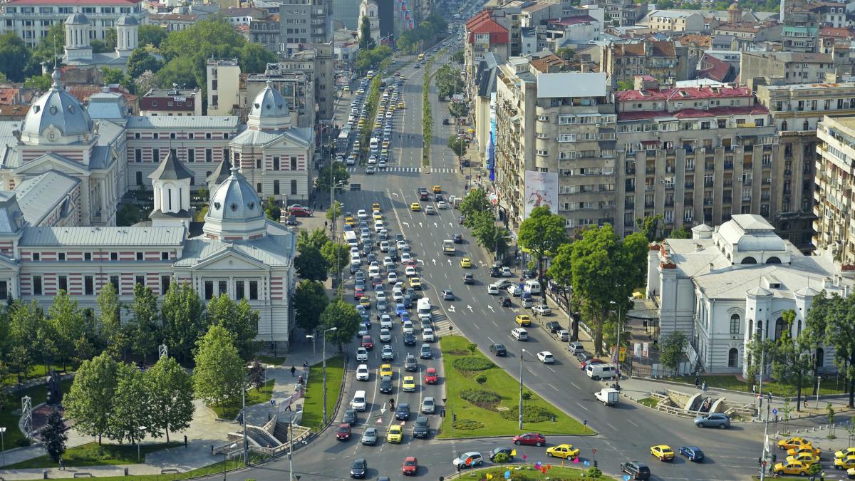 intersectie_piata_universitatii_aglomeratie_masini_autoturisme_blocaj_bucuresti_97164800