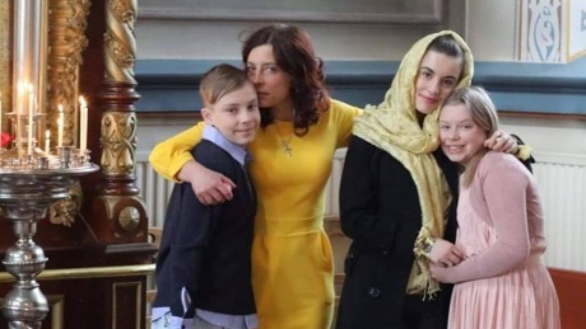 camelia-smicala-copii_78835400_14702000