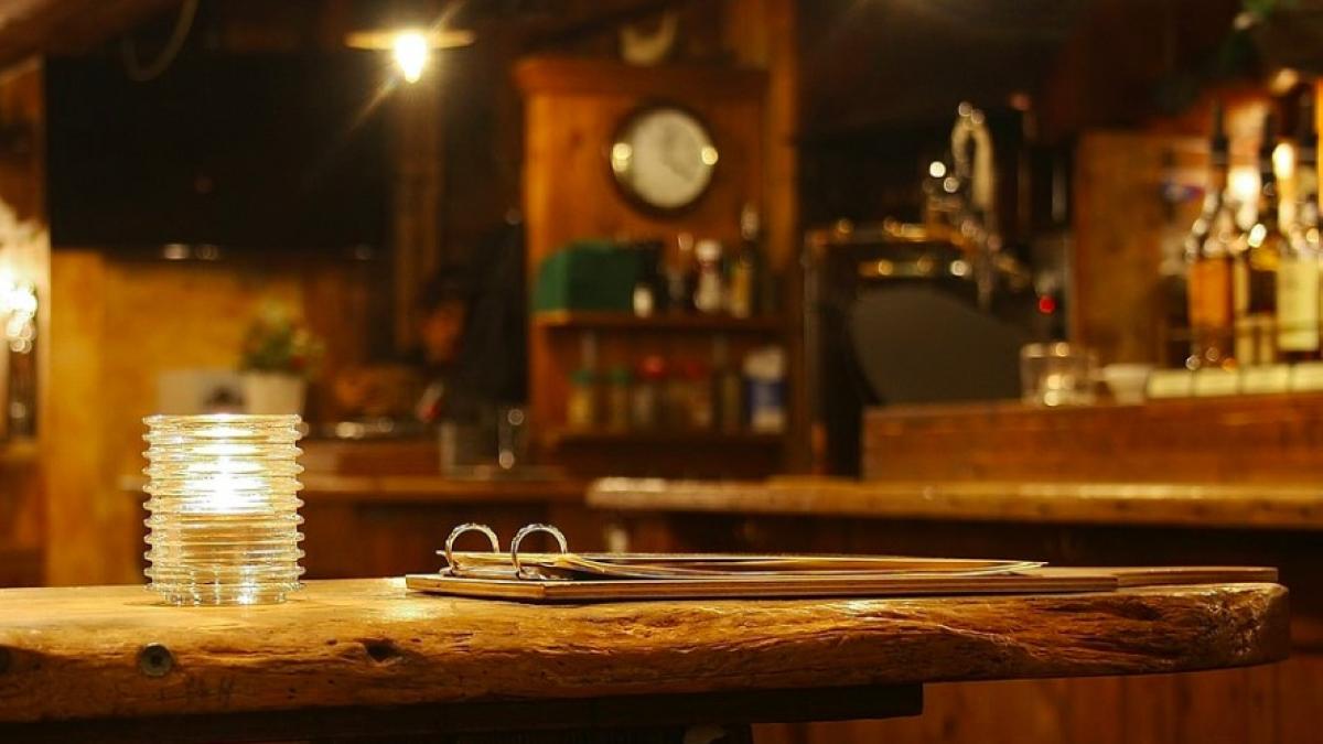 bar_distantare_sociala_66585000