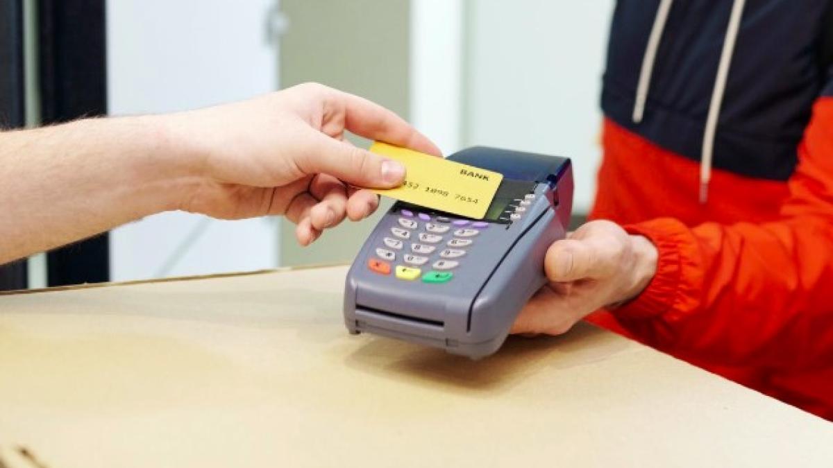 delivery_food_livrari_mancare_23582400