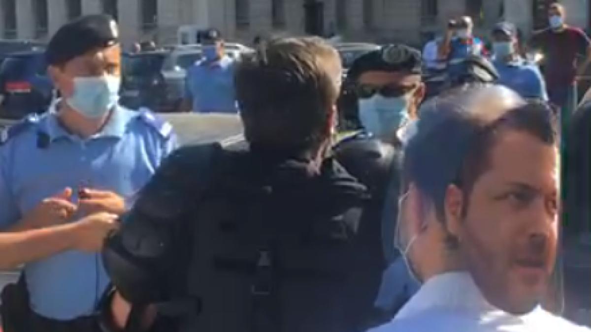 protest-10-august-2020_36352300