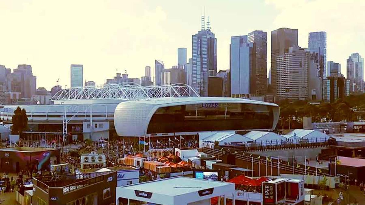 laver_arena_australian_open_critici_cpv_09204900
