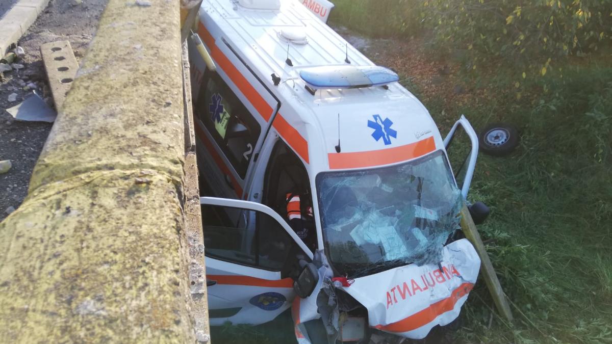 accident-ambulanta_25060500