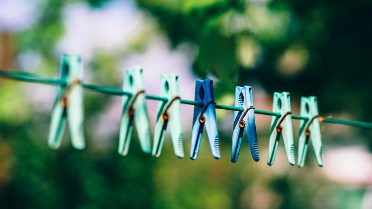 haine_uscat_spalare_blugi_21377100