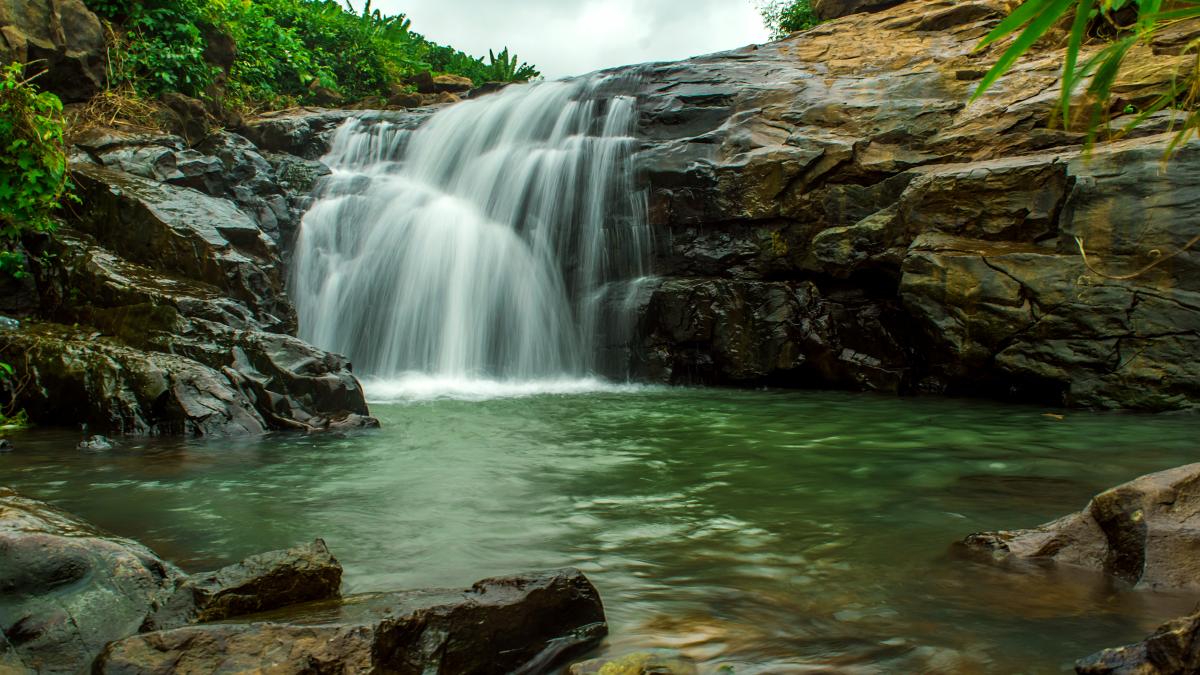 cascada_rau_apa_39994700