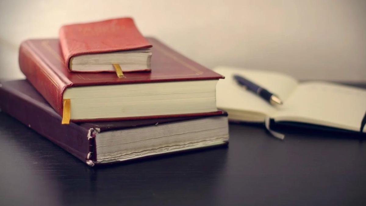 carti_educatie_scoala_71680300