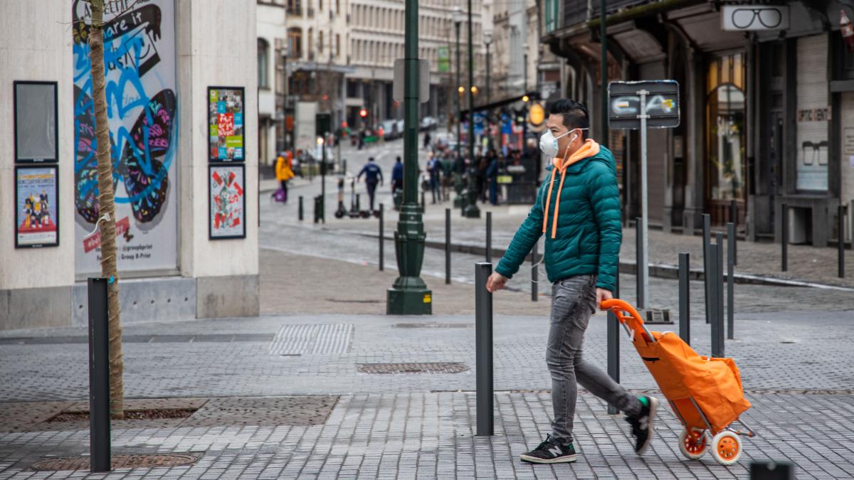 coronavirus-masca-_87489400