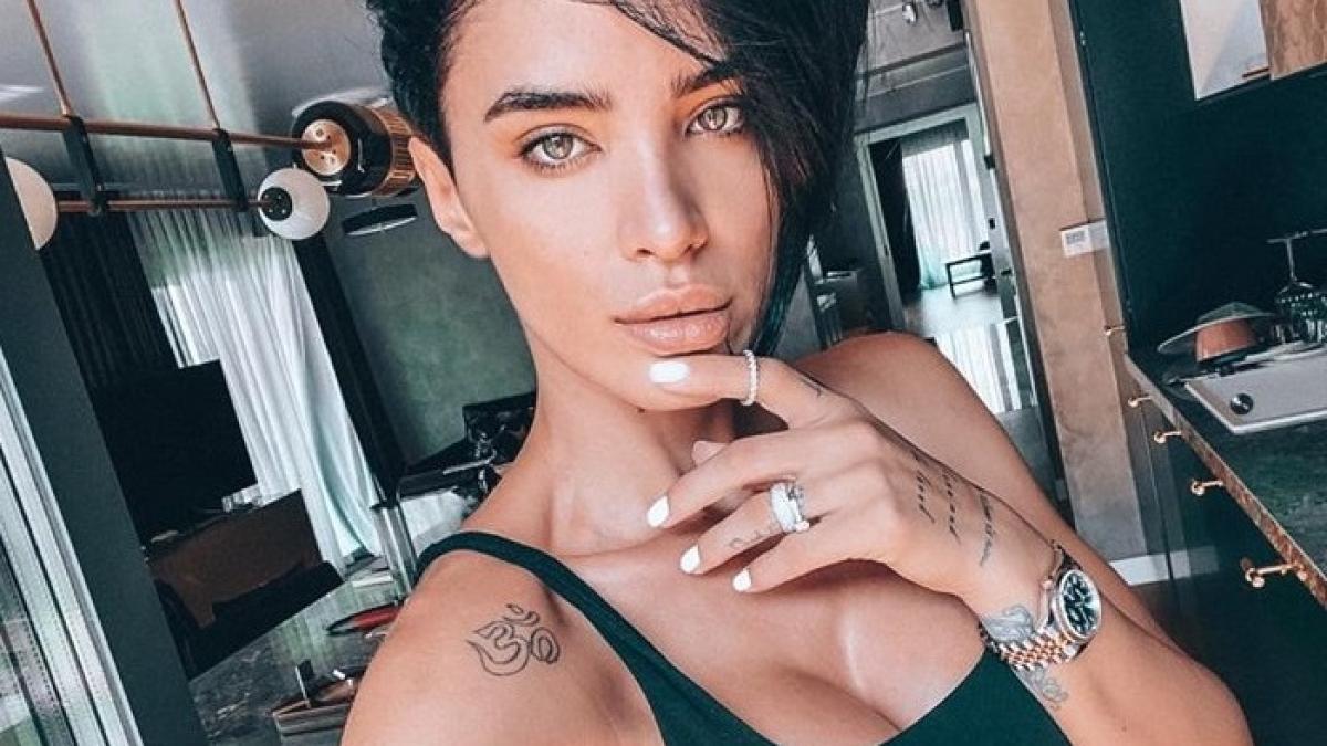 adelina-pestritu_81578200