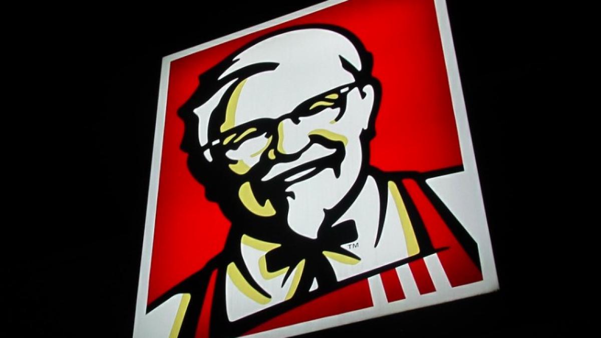 kfc_colonelul_sanders_53308700