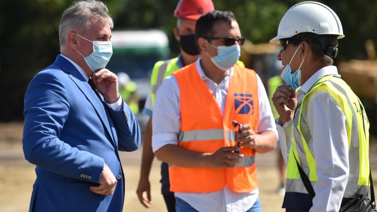 lucian_bode_ministrul_transporturilor_2_06863100