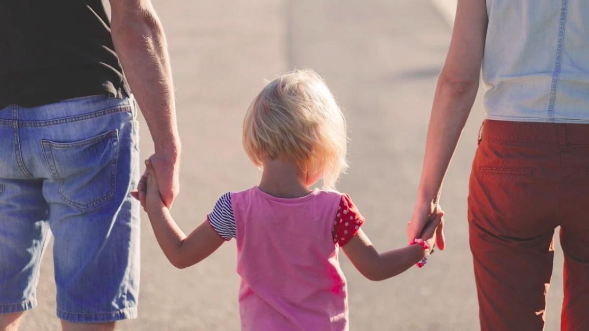 familie_pandemie_copil_parinti_58025100