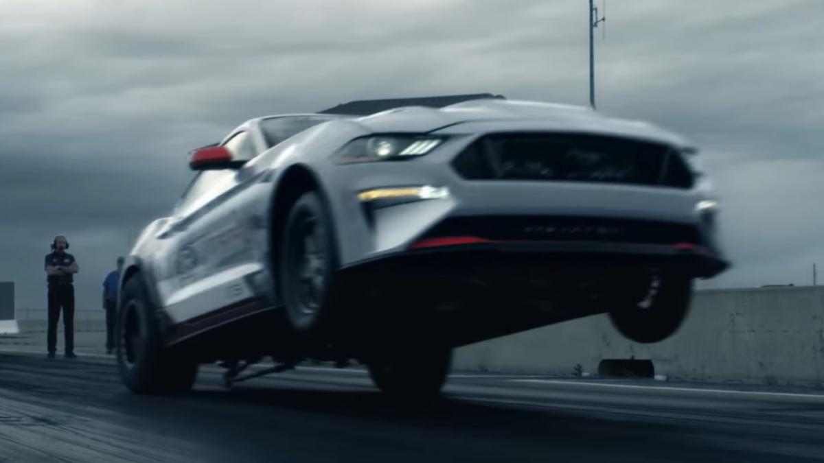 mustang_cobra_electric_64341600