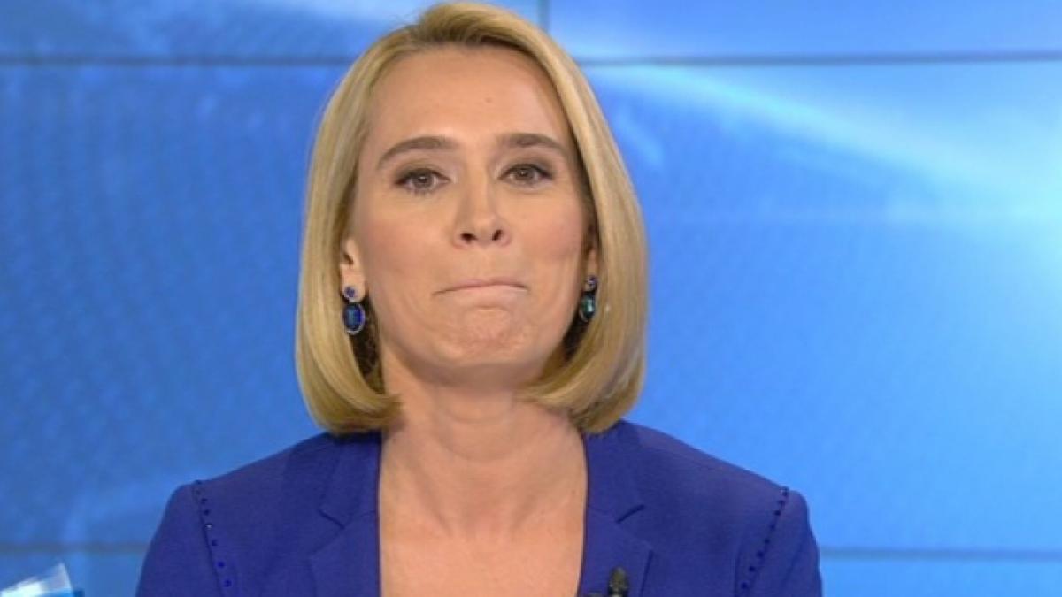 andreea_esca_66108000