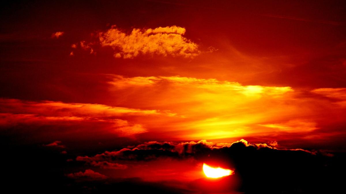 cer-rosu-foto-ilustrativ_38550500