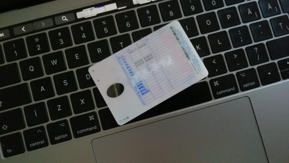 permis-auto-expirat_81092600