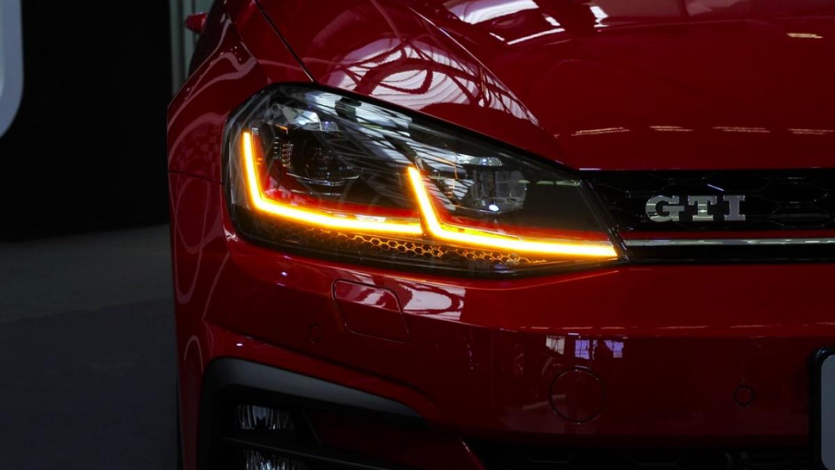 golf_gti_masina_auto_70111700