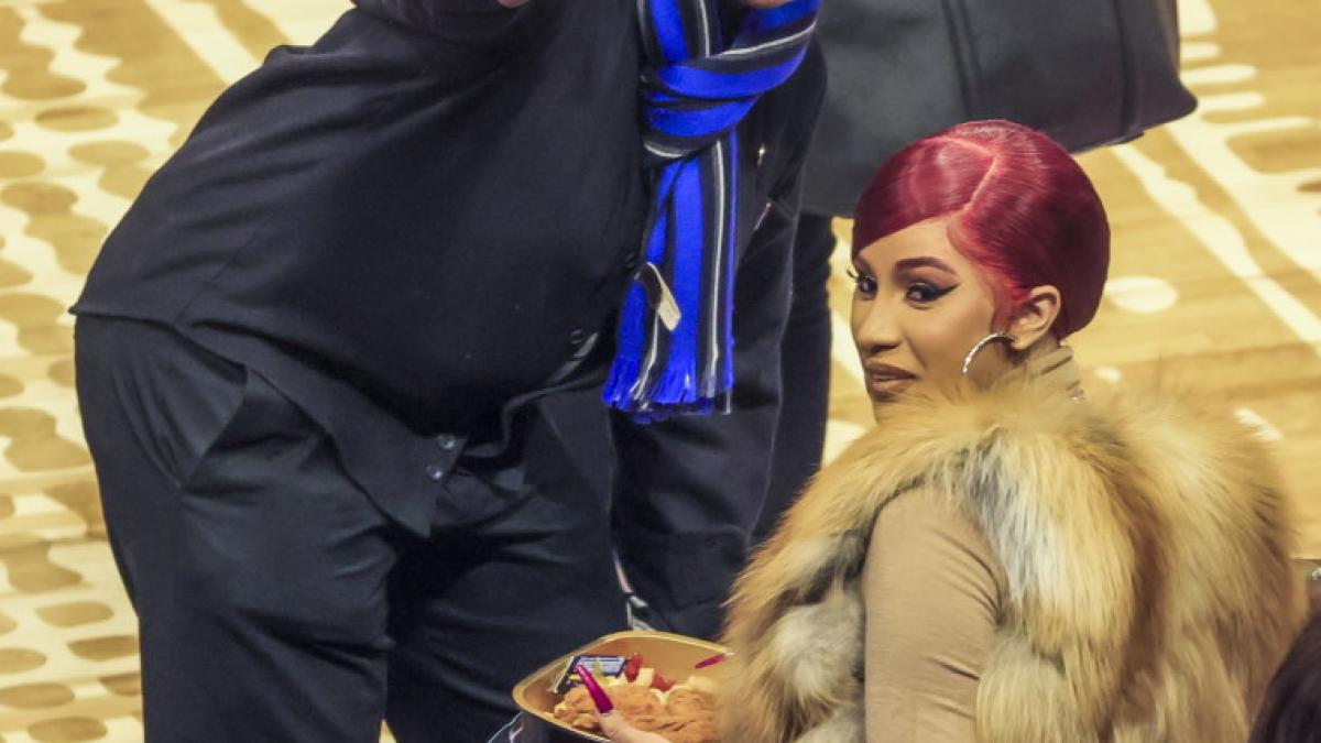 cardi_b_rapperita_2_56105500