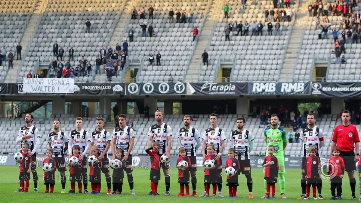 universitatea_cluj_meci_stadion_25735600