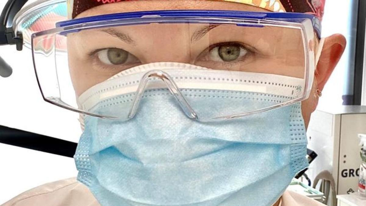 ana_cichirea_fb_45600300