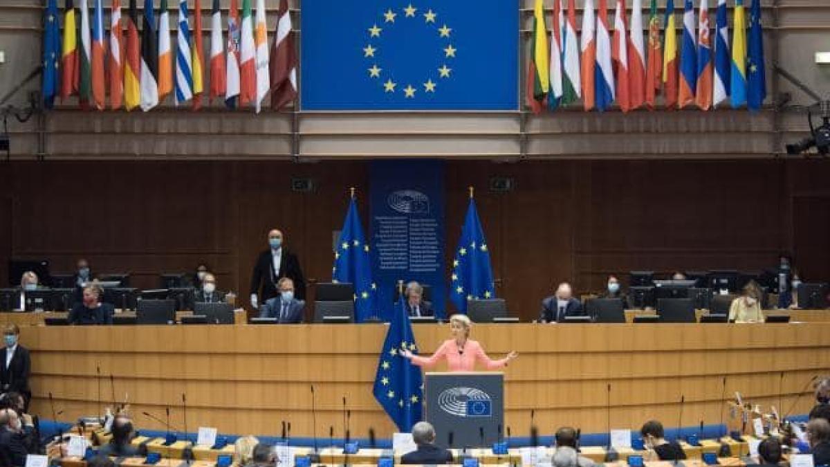 parlamentul-european_09395200