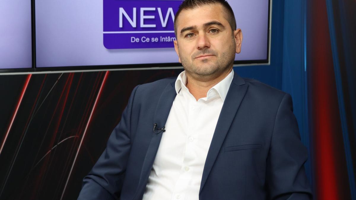 adrian-constantin_85696300