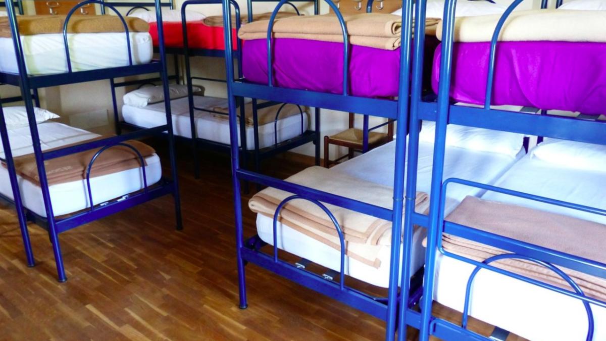 camin_hostel_paturi_suprapuse_90903300