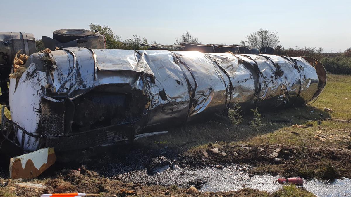 82c90923-60f2-4879-ab2e-e5ed8da68e71_95454000