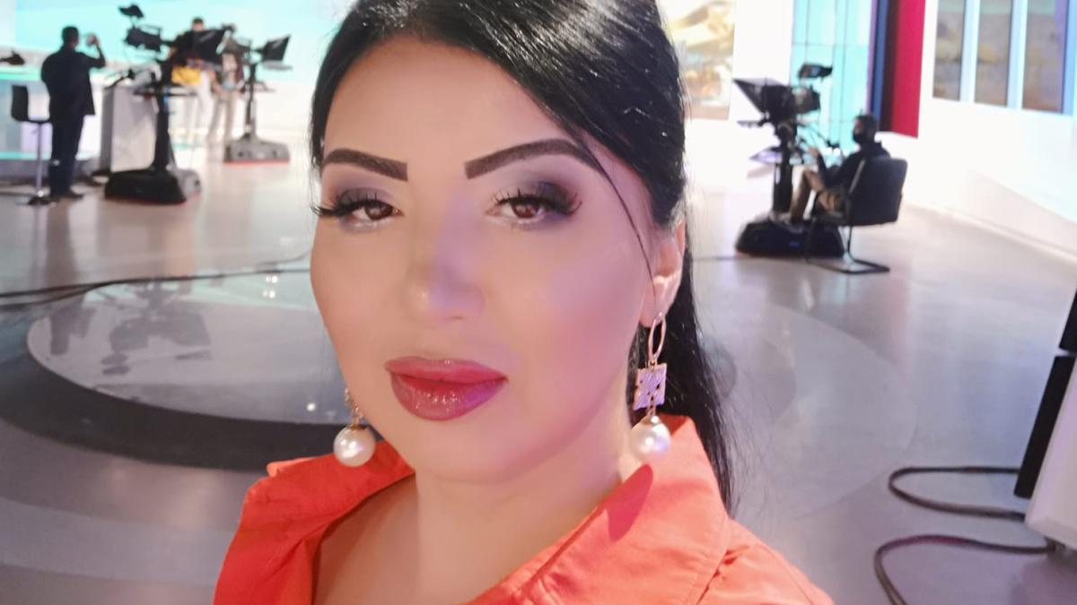 adriana-bahmuteanu_76915000