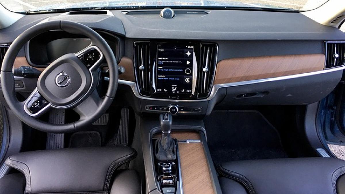 volvo-2396037_640_77582700