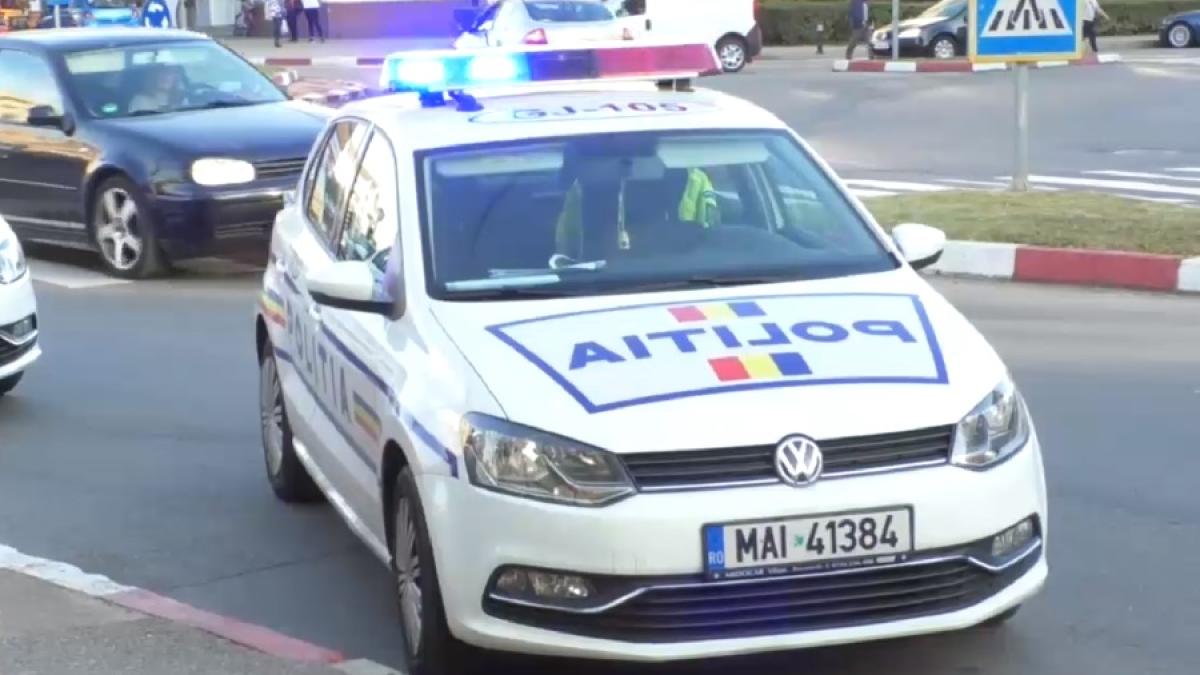 masina-politie-politist-dcn-03_74528500