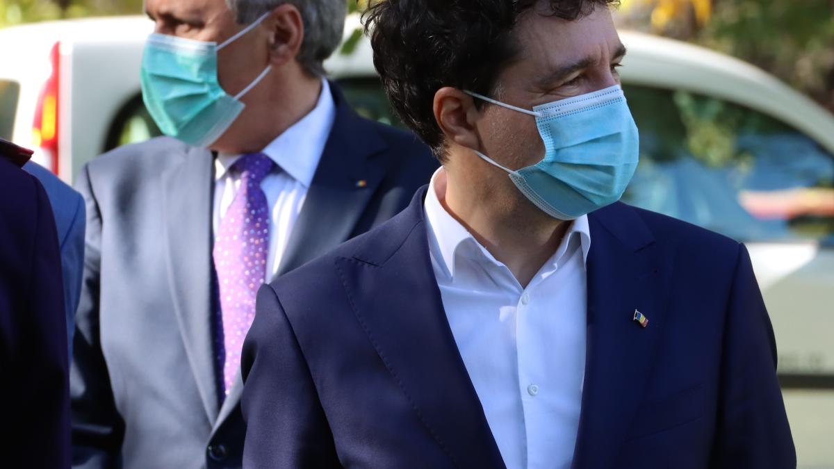 vela-nicusor-dan1_87838400