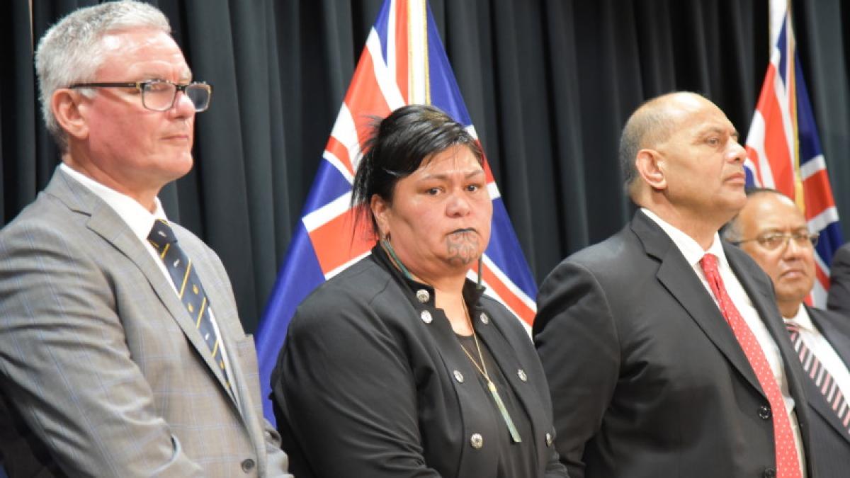 nanaia_mahuta_noua_zeelanda_81328800