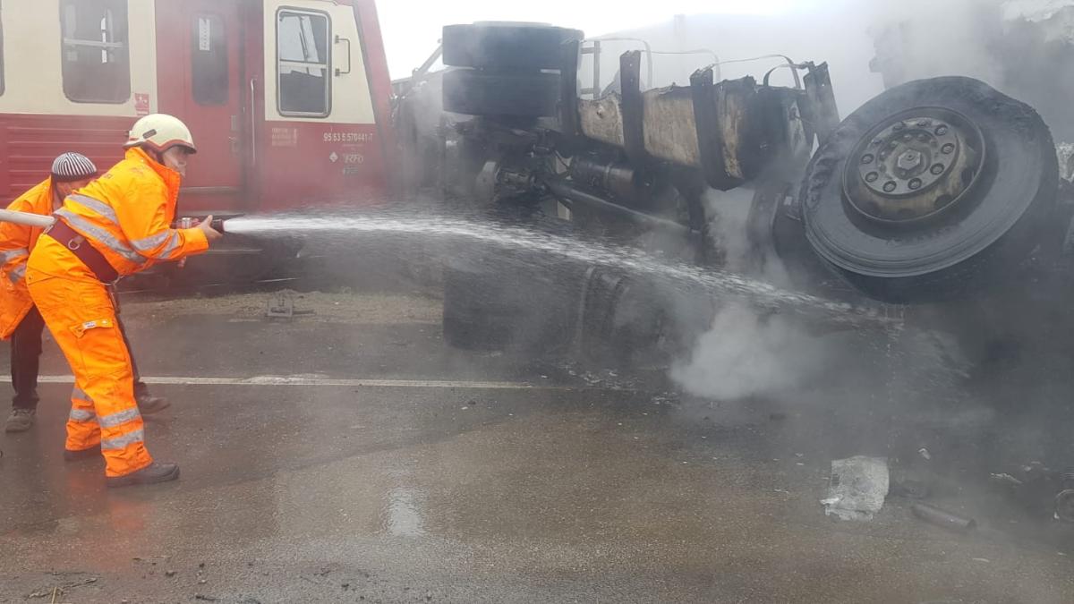 aa8e11d6-1633-45b8-977a-2ed8b400c329_60447600