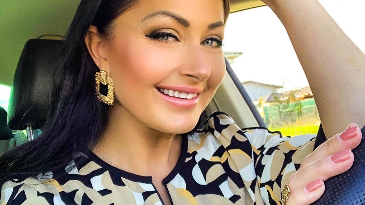 garbriela-cristea_75684100