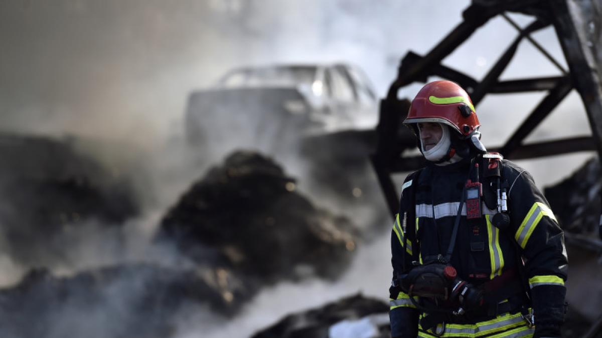 incendiu_pompieri_agerpres_2_32170400