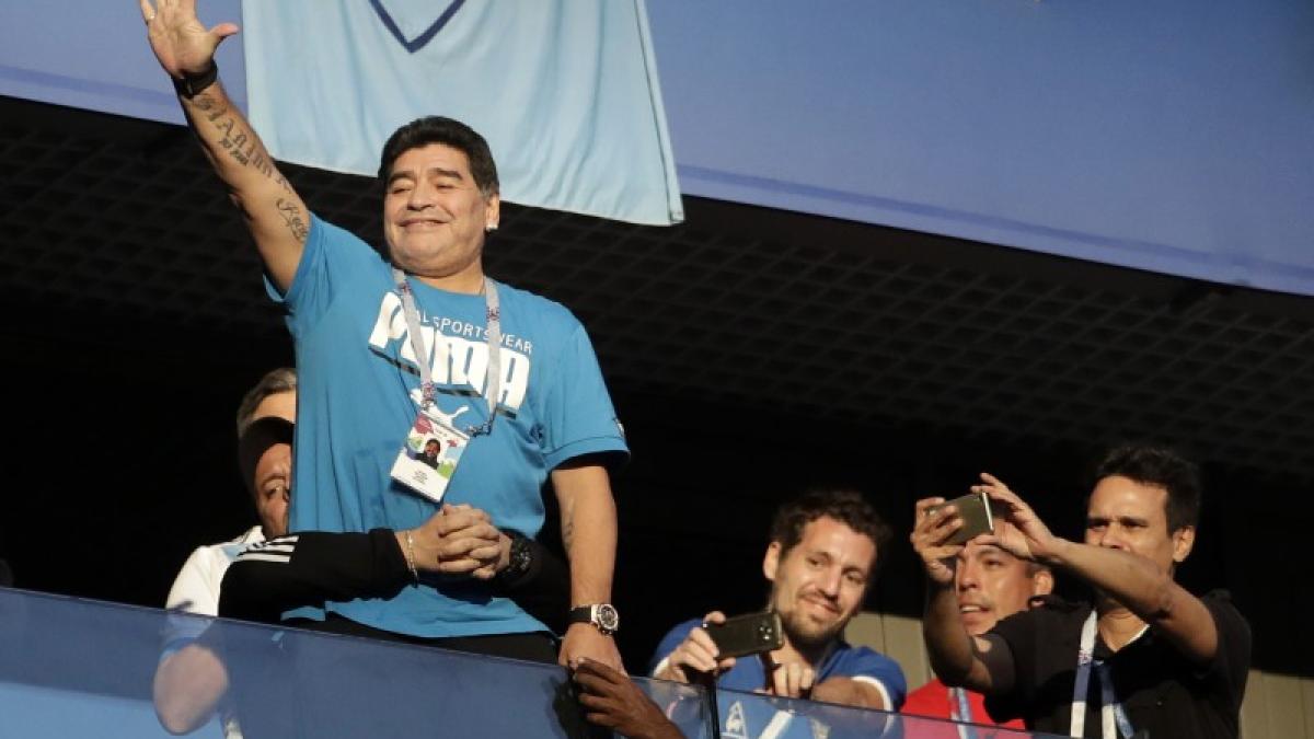 maradona_12252400