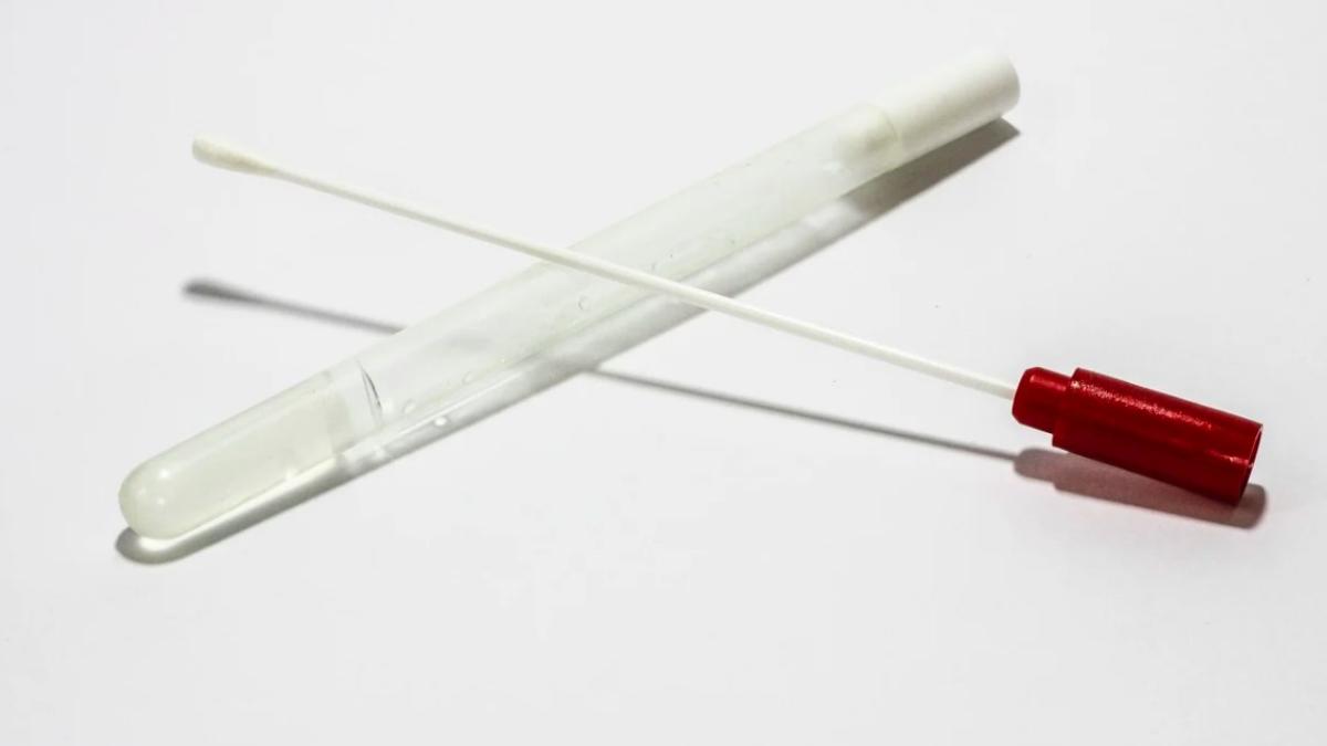 betisor_test_covid-19_12937700