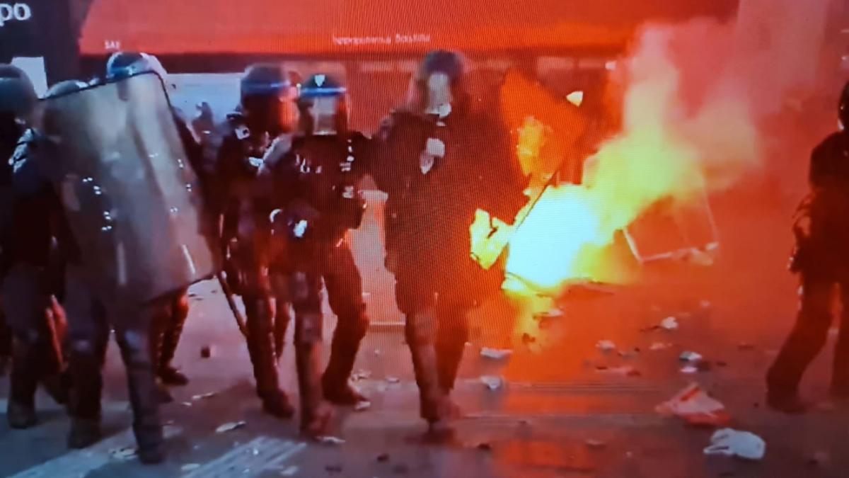 protest_paris_43397400