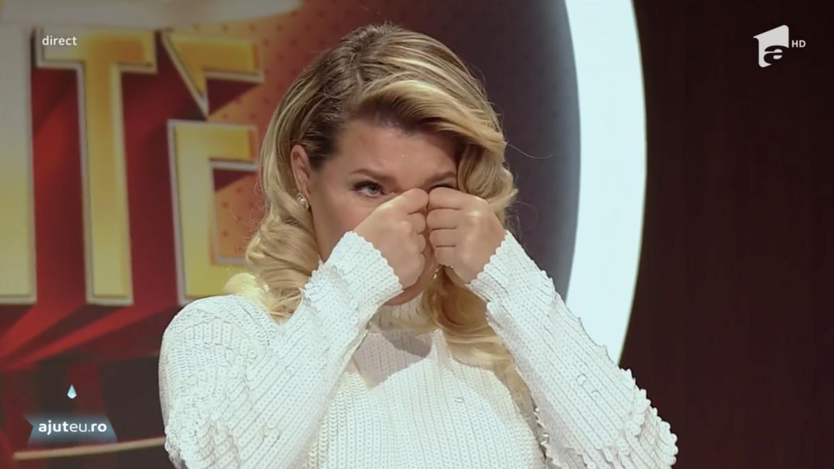 gina-pistol-plange-ajut-eu_82086800