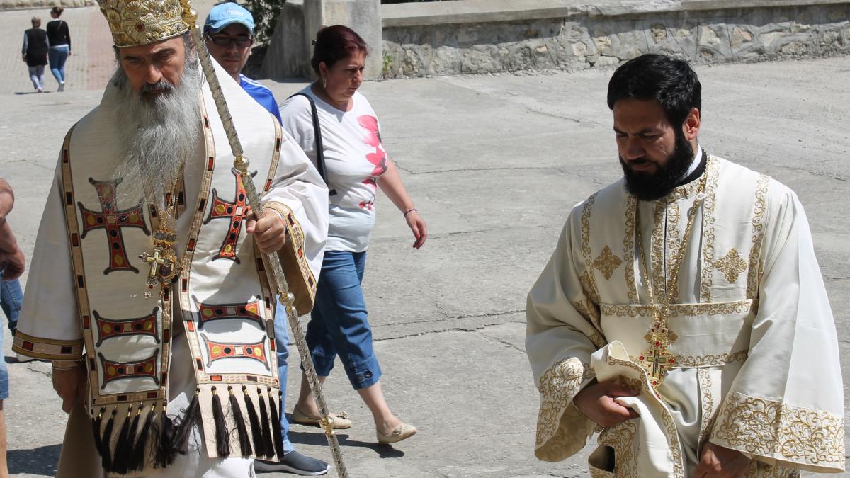 teodosie--la-pestera-sf--andrei_39777900