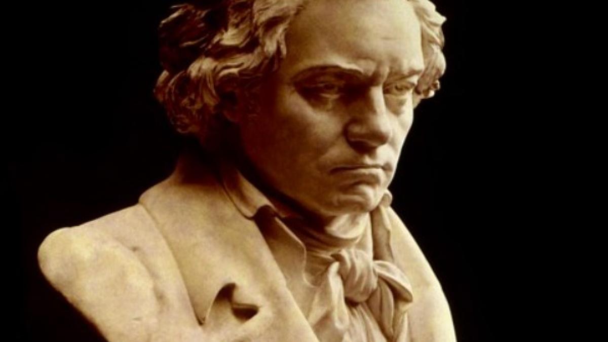 beethoven_statuie_ilustrativ_41757800