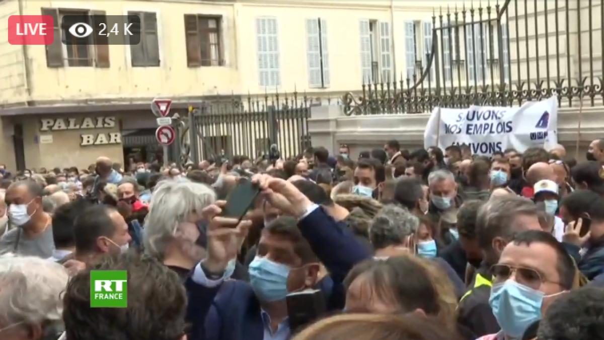 protest-franta_34673100